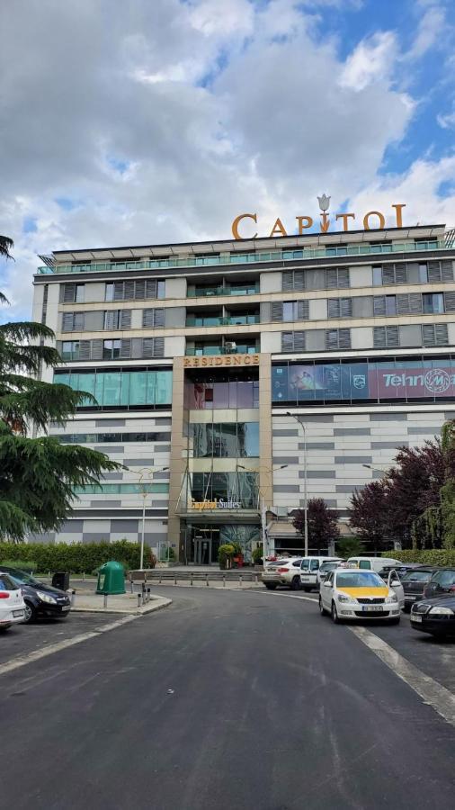 スコピエDiva Capitol Luxuryアパートメント エクステリア 写真